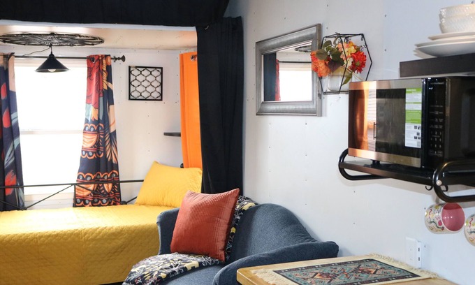 Oak Hill Apartamento | Charming Backyard Studio/Tiny Home in beautiful Jacksonville/OP