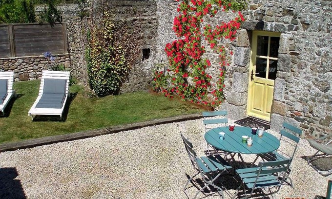 Blainville-sur-Mer Cabaña | Casa acogedora cerca de la playa con jardín privado y bicicletas