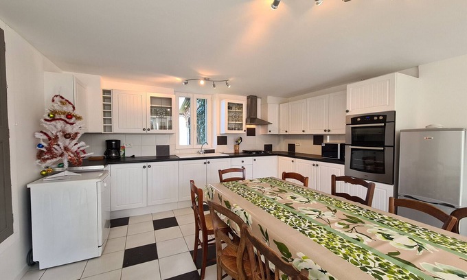 Crozon-sur-Vauvre Cabaña | Casa rural con jardín, cerca de lago y actividades, ideal para familias y eventos locales.