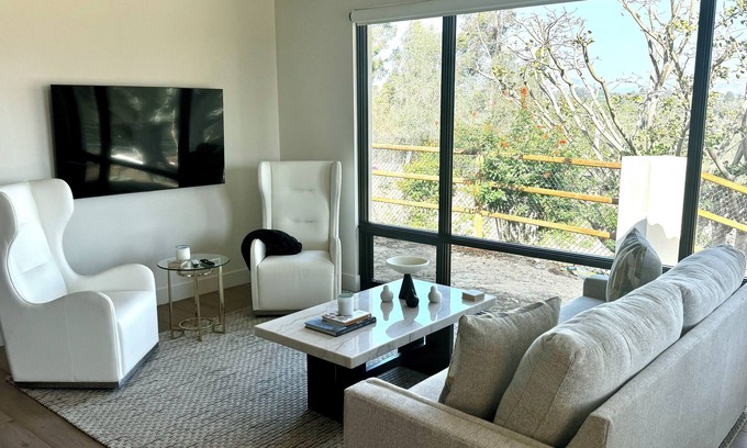 Covenant Casa | Charming brand new 2-bedroom vineyard house with AC, in peaceful Rancho Santa Fe