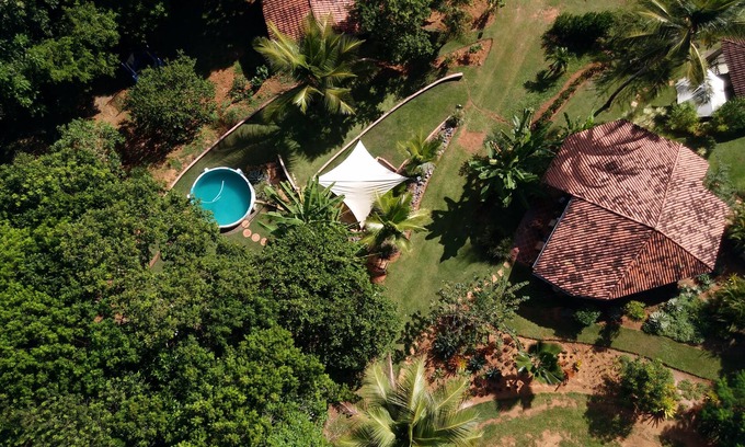 Parafuso Casa | Encantador chalet con barbacoa rústica