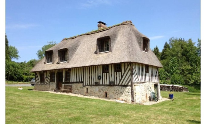 Le Mesnil-sur-Blangy Casa | Charming cottage in the Normandy countryside
