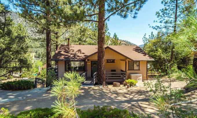 Pine Mountain Club Cabina | Charming Cabin Getaway Pine Mountain Club