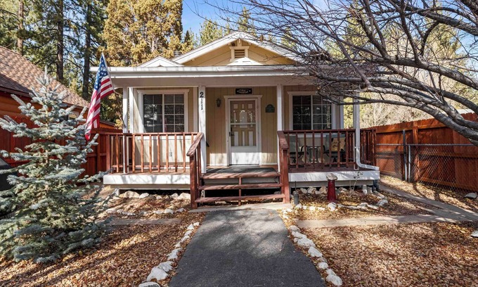 Peter Pan Casa | Charming Cabin Retreat in Big Bear