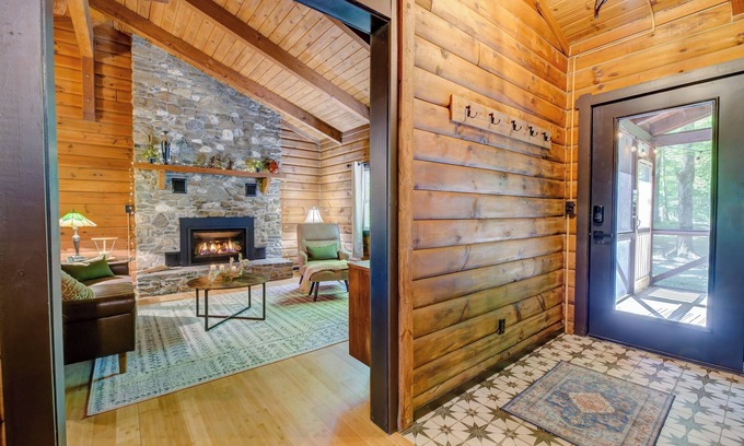 Austerlitz Cabina | Charming cabin with WiFi nestled in serene Austerlitz near the Berkshires