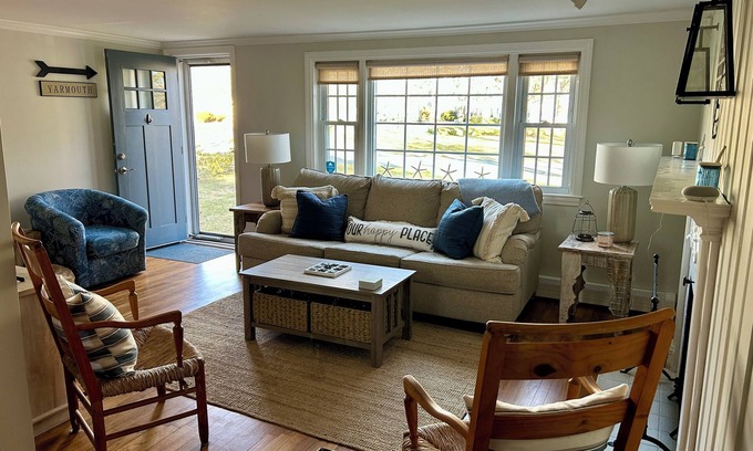 South Yarmouth Casa | Charming Cape house - NEW Central AC, WiFi, laundry, patio, short walk to beach