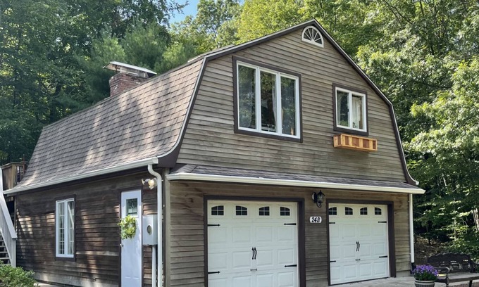 Seymour Cabaña | Charming Carriage House