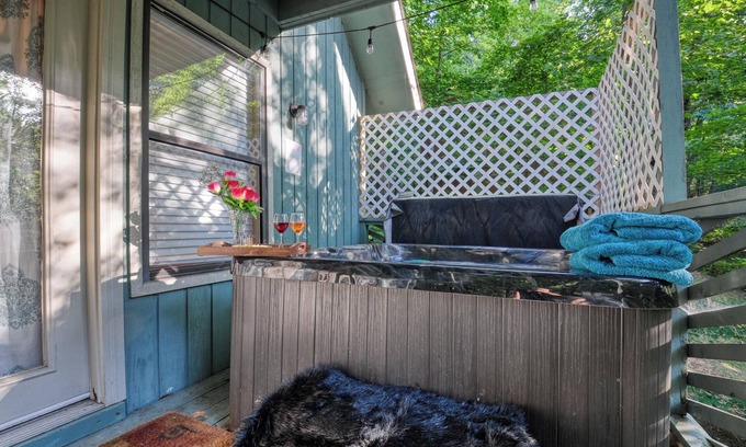 Chalet Village Chalet De Esquí | Charming chalet just 4 min to Gatlinburg strip-National park & Ober Mountain.