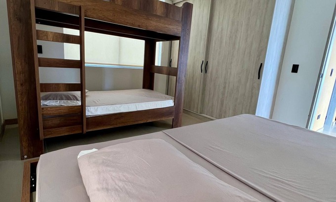 Manizales Chalet De Esquí | Charming Chalet with View, Pool & Jacuzzi – Your Peaceful Escape