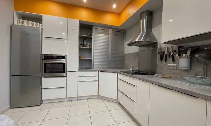 Saint-Honore - Jeanne d'Arc Casa | Charming City Home Near Downtown with Garage