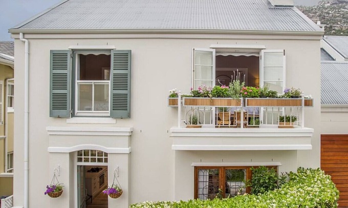 Kalk Bay Casa | Charming Coastal Townhouse at The Majestic