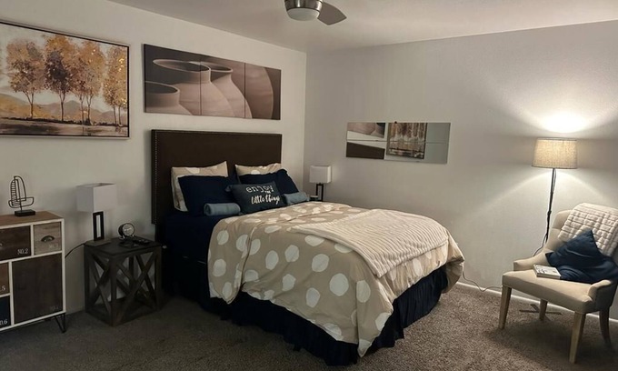 Medical Center District Apartamento | Charming , comfy apartment Mirror Home. Feel at home for staying at San Antinio