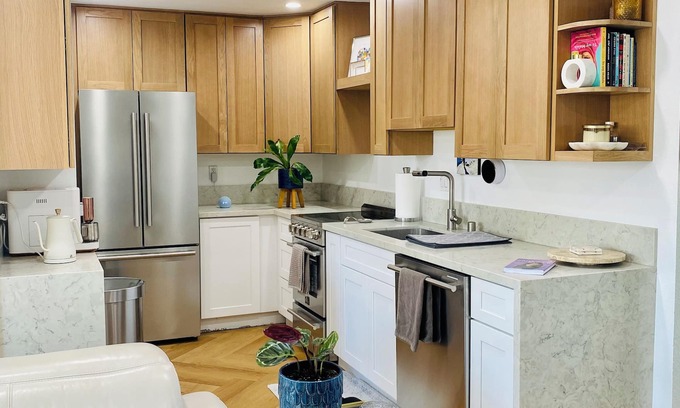 University City Condominio | Charming condo in posh neighborhood, a prime extended stay in fabulous San Diego