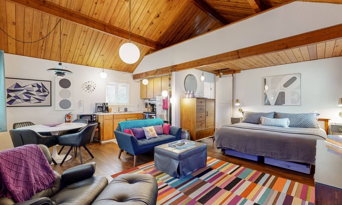 Seaside Casa | Charming & convenient cottage - one block from the beach & prom with front porch