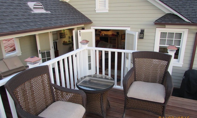 Coronado Cabaña | Encanto Coronado Carriage House