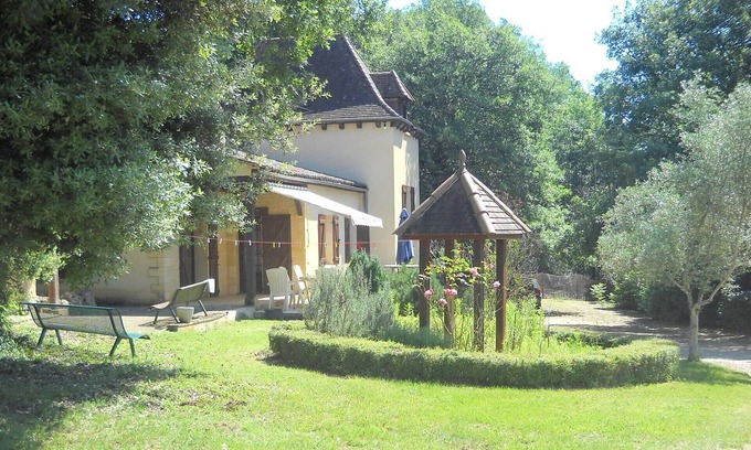 Beynac-et-Cazenac Casa | CASA CON ENCANTO CON PISCINA PRIVADA Y JARDÍN EXTREMO CERCA DEL CASTILLO DE BEYNAC