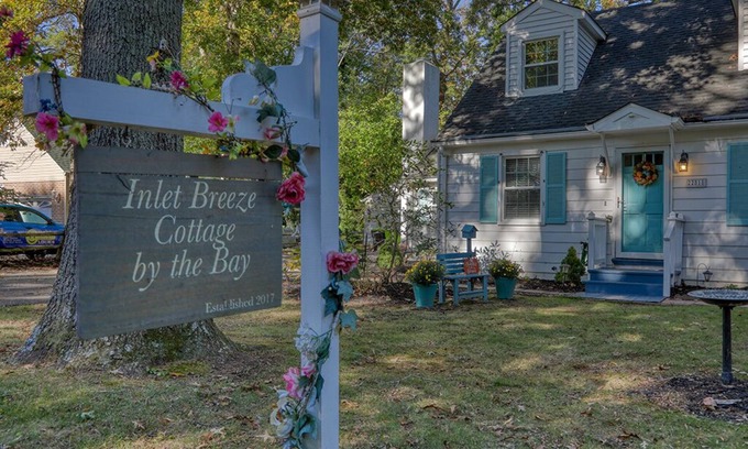 Rehoboth Beach Casa | Charming Cottage at Angola Bay