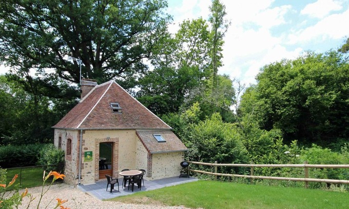 Marchainville Cabaña | Gîte Authentique avec Terrasse, au Bord d'une Rivière et Proche Forêts - Animaux Bienvenus