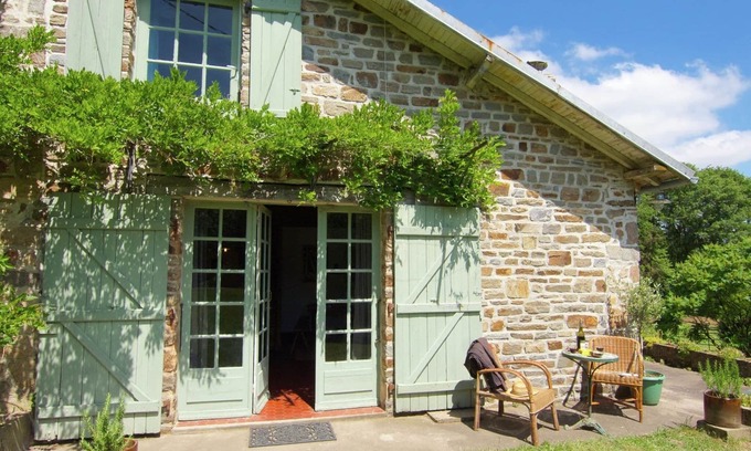 Le Chalard Cabaña | Casa de Campo con Encanto en Ladignac-le-Long con Jardín