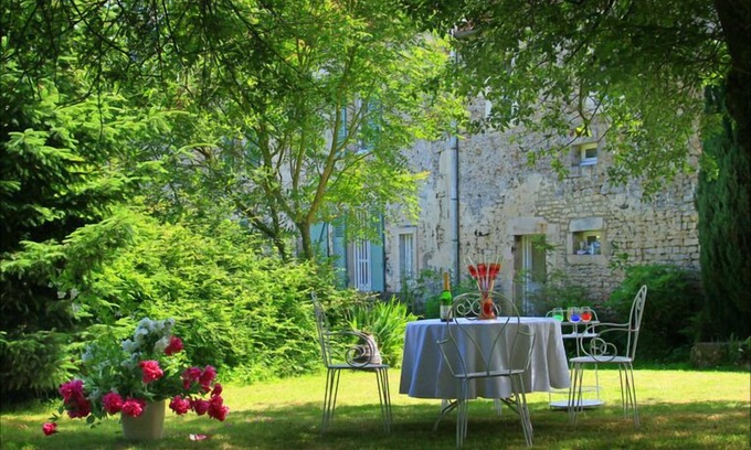 Ri Cabaña | Encantadora casa de campo en el campo para 8-10 personas a las puertas de Normandía, Suiza
