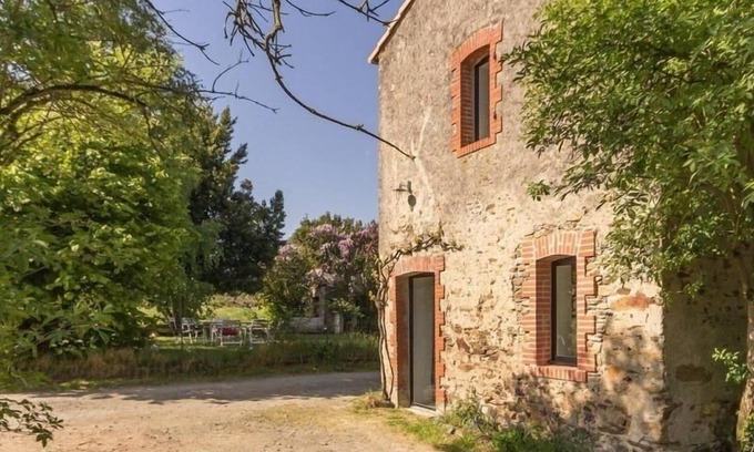 Monnieres Cabaña | Casa rural con jardín, cerca del río, ideal para pesca y senderismo