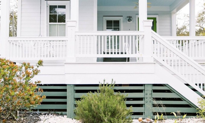 Southport Cabaña | Charming Cottage near downtown Southport