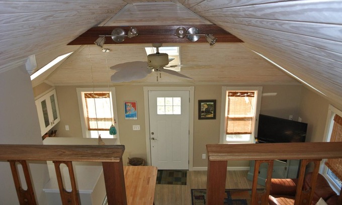Wakefield-Peacedale Casa | Cottage con encanto cerca de las playas en Wakefield histórico, RI