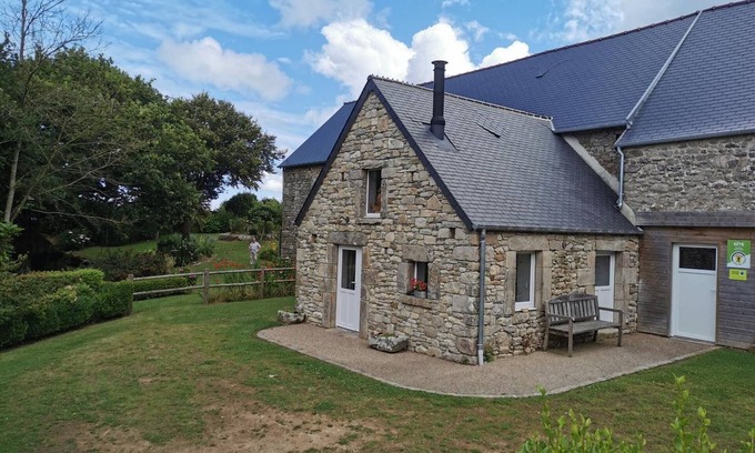 Sainte-Croix-Hague Cabaña | Casa independiente con jardín privado, cerca de la playa, equipada con todas las comodidades.