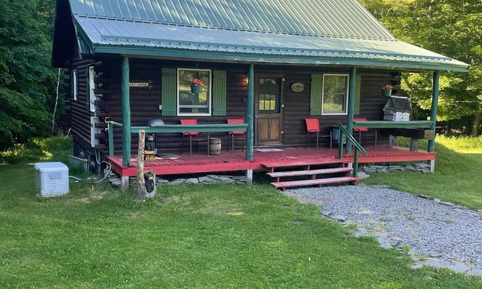 Lake Como Cabaña | Encantadora casa de campo situada en linda granja, a minutos del río Delaware