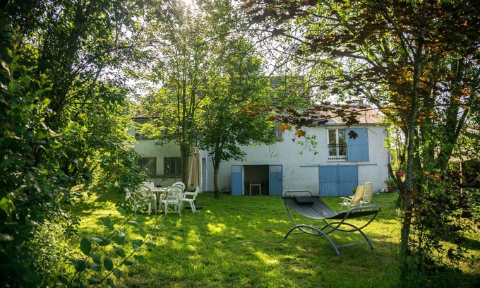 Remilly Casa | Charming country cottage with private access to the river