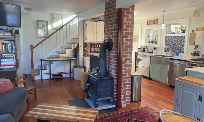 Sharon Casa | Charming Country Home in Sharon, CT