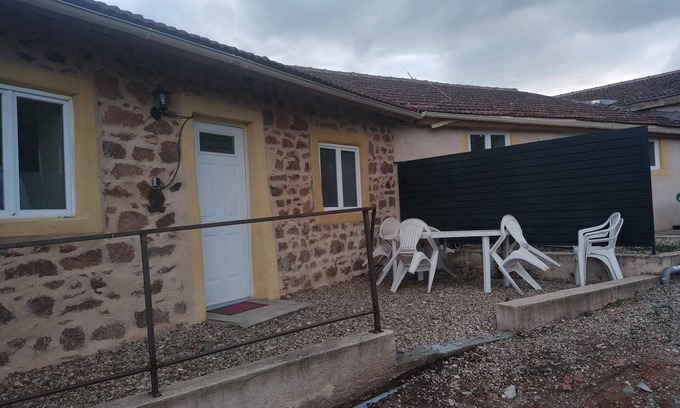 Cours Apartamento | Charming country house