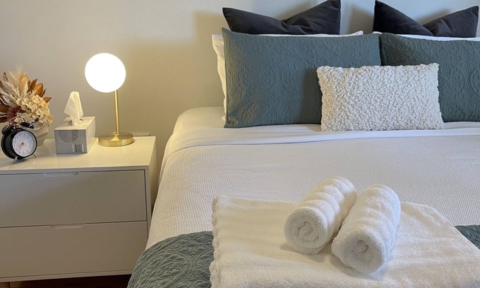 Blacktown Casa | Charming & Cozy 2BR Cottage