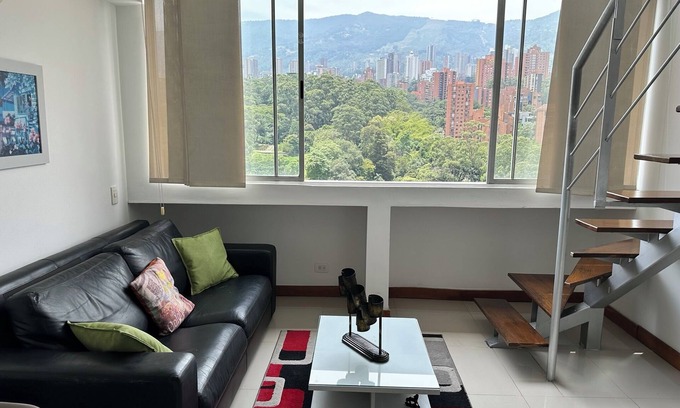 El Castillo Apartamento | Charming Duplex 2 Bedroom With Direct Access to the mall
