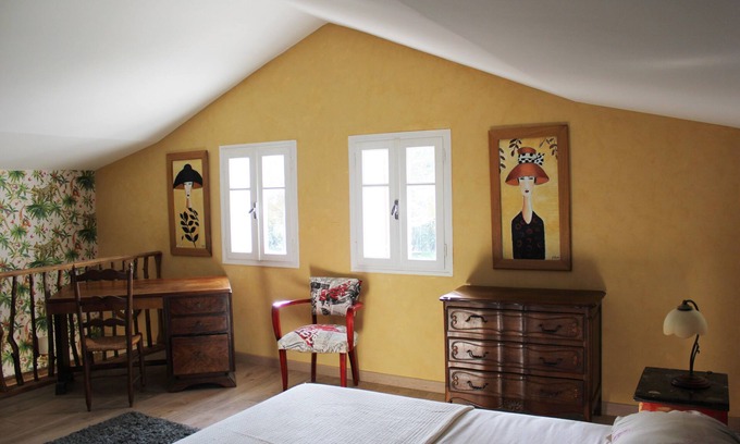Monteux Otro | Charming ecological cottage in the middle of a large garden