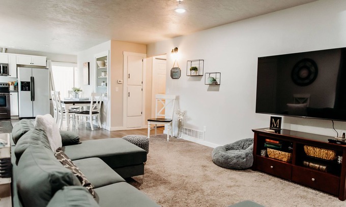 Caldwell Casa | Charming Entire home in Caldwell Idaho!