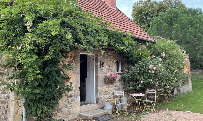 Terjat Cabaña | Casa rural con piscina, terraza privada y naturaleza en Terjat, hasta 5 personas