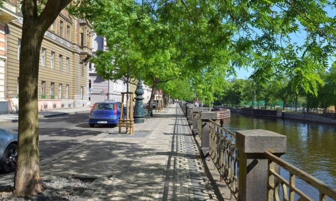 Mala Strana Apartamento | CHARMING FLAT IN THE CITY CENTRE BY THE RIVER VLTAVA CLOSE TO THE CHARLES BRIDGE