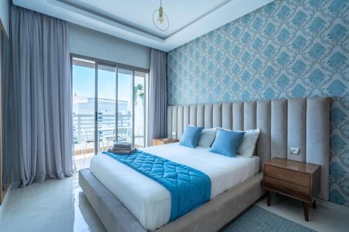 Cherrat Apartamento | Charming Flat with Pool view Fast Wi-Fi