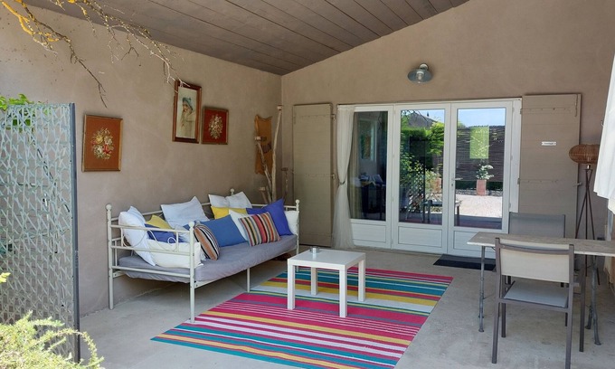 Pernes-les-Fontaines Apartamento | Gîte Ventoux-Estudio-Superior-Habitación con desagüe-Vista al campo