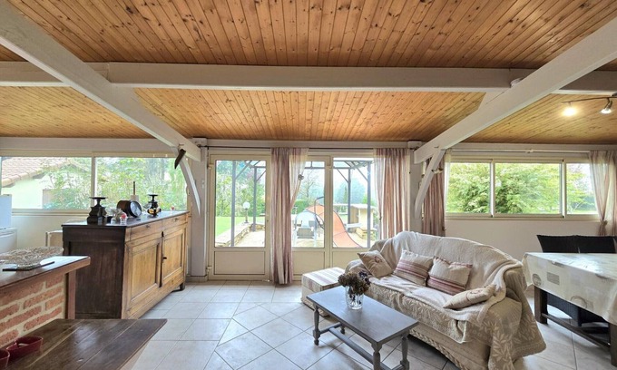 Saint-Jory-de-Chalais Cabaña | Casa acogedora con jardín, BBQ, aire acondicionado y wifi en el PNR de Périgord Limousin