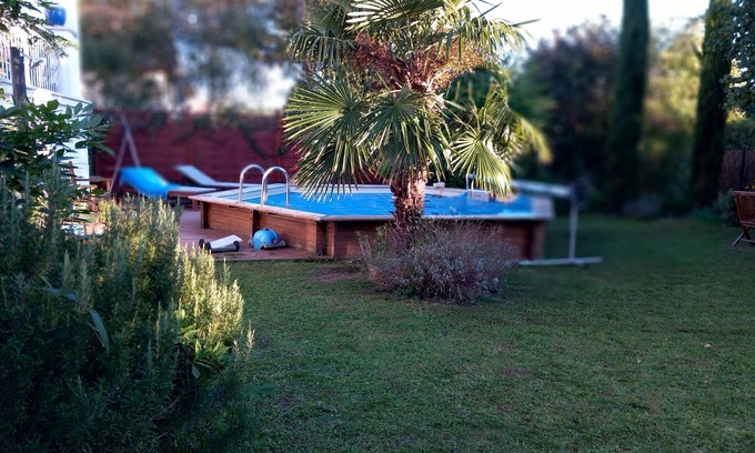 Saint-Nom-la-Breteche Casa | Charming house near Paris and Versailles with heated swimming pool !