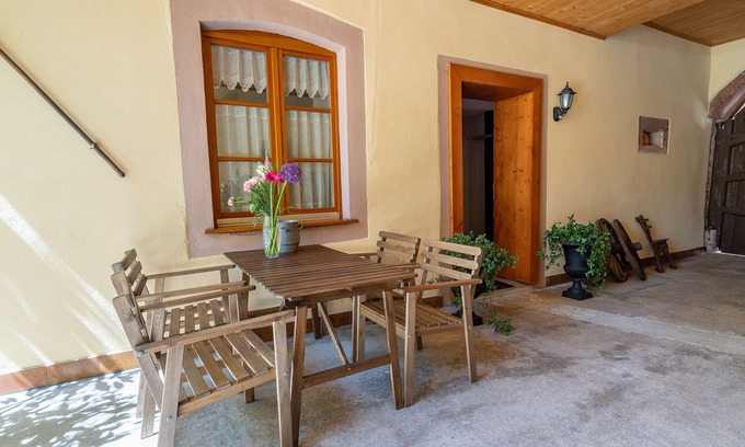 Saint-Hippolyte Apartamento | Amueblado con encanto, ruta del vino, a los pies de Haut-Koenigsbourg - Le Porche ****