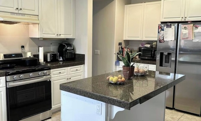 San Jacinto Casa | Charming Garden Retreat 1-bd with AC, fitness room in awesome San Jacinto CA