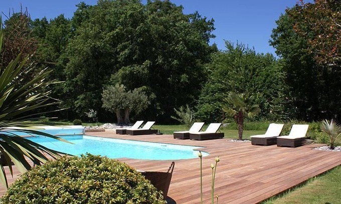 Fontaines-d'Ozillac Villa | Finca con 4 estrellas y 4 orejas de lujo Gites de France para 4 y 6 personas