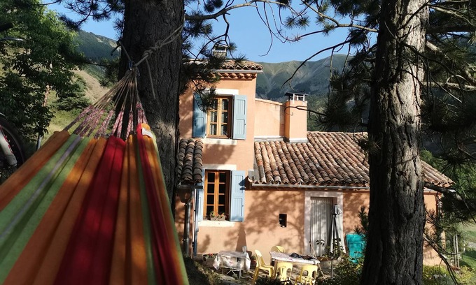Bayons Casa | Charming gite at the foot of the Monges mountains. Southern Alps, 6 to 8 people