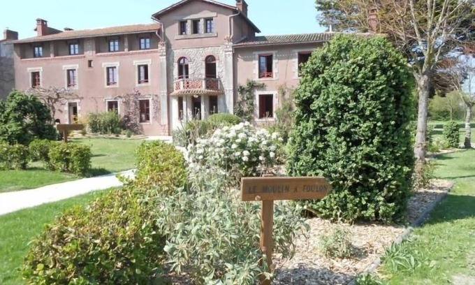 Cugand Cabaña | Casa en Gaumier con piscina, jardín y amplias terrazas