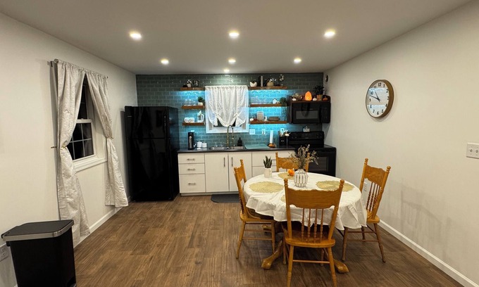 Witmer Apartamento | Charming guest suite only 3 miles from Sight & Sound Theater.