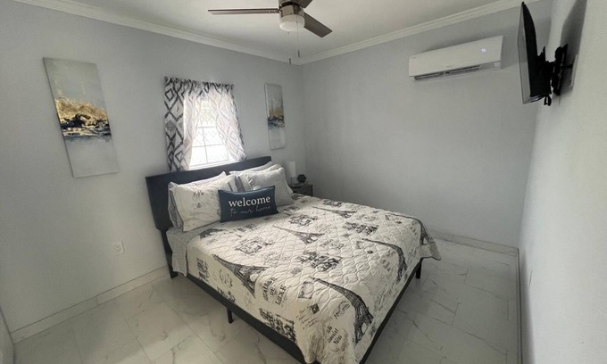 Lakeland Apartamento | Charming guesthouse B 1-bedroom in North Lakeland with full kitchen, WiFi, AC