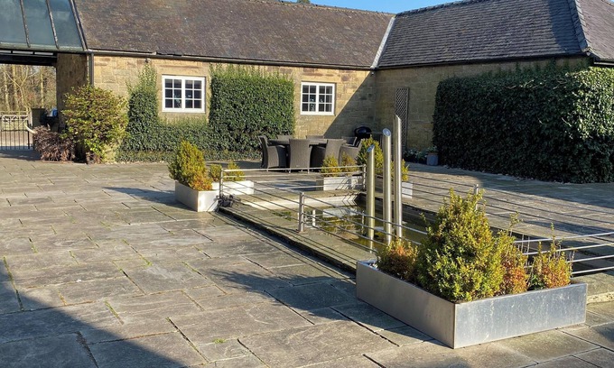 Hallington Cabaña | Charming Holiday Cottage in Stunning Rural Northumberland. Pet friendly
